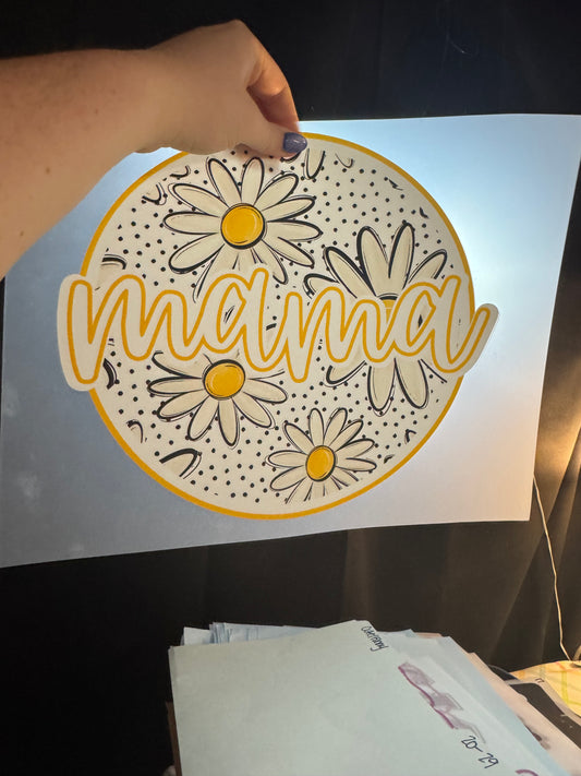 White/Yellow Daisy Mama