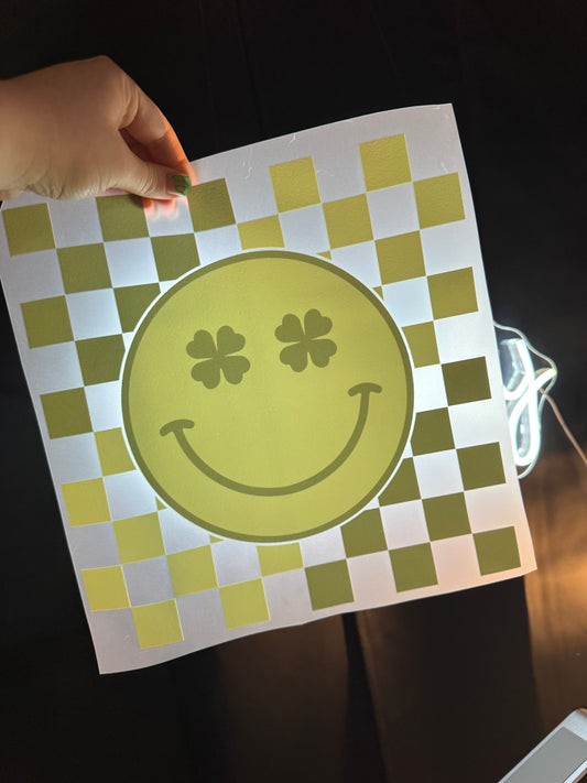 Shamrock checkered Smiley