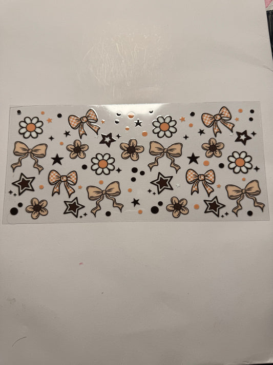 Daisies and bows