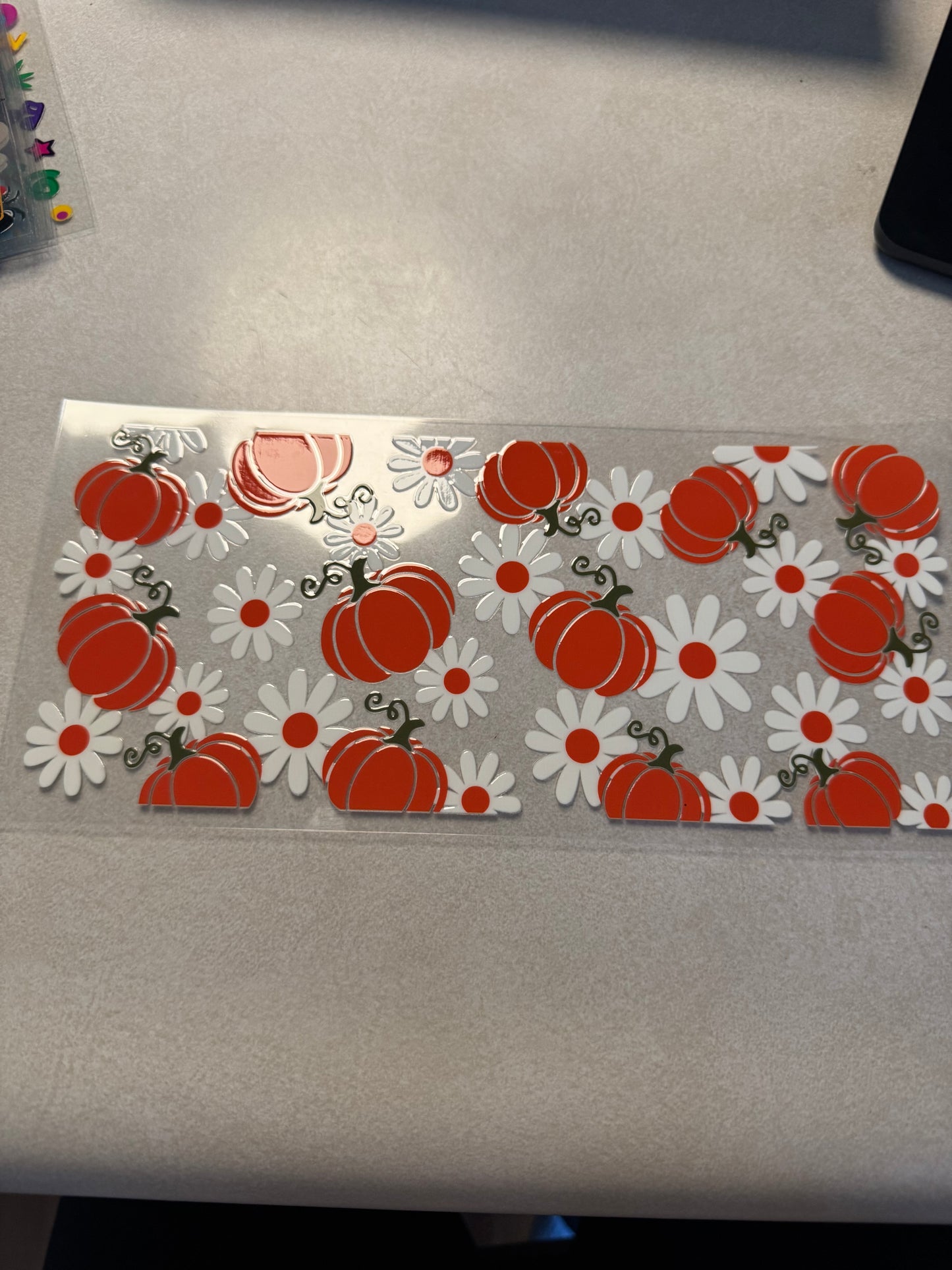 Pumpkins and daisies