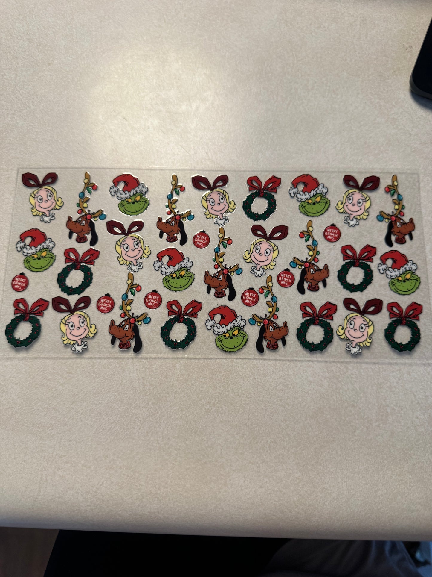 Cindy green guy and max